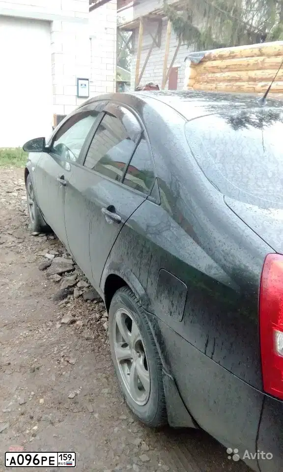 Фото автомобиля NISSAN PRIMERA, 2005 — госномер А096РЕ159. Цвет: ЧЕРНЫЙ