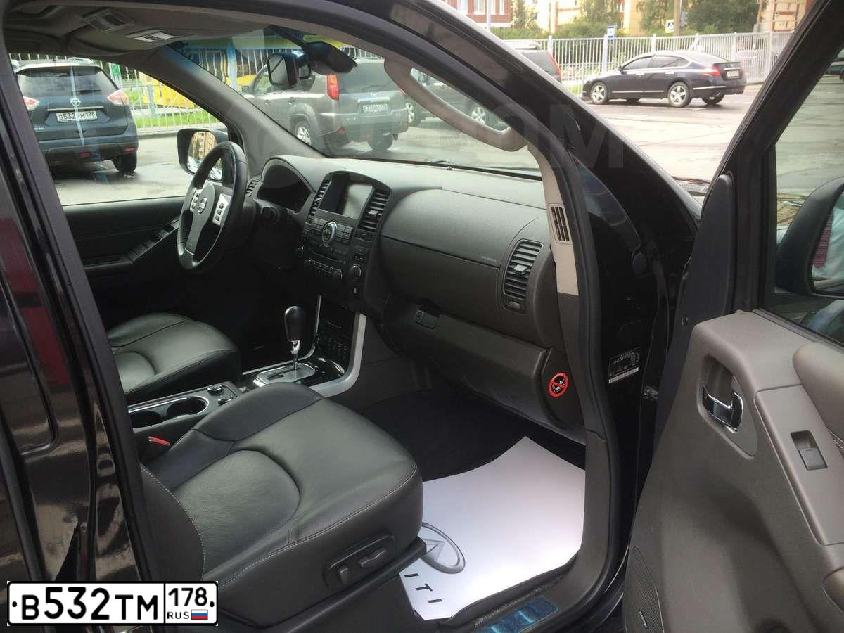 Фото автомобиля TOYOTA COROLLA, 2014 — госномер Е705ЕР53. Цвет: ЧЕРНЫЙ