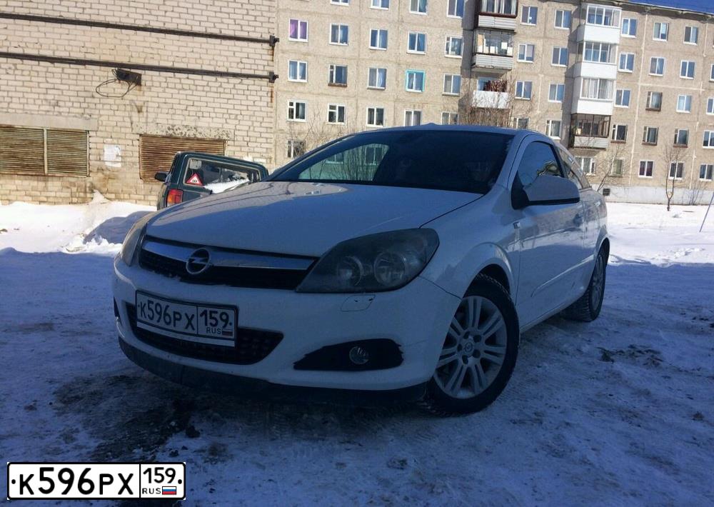 Фото автомобиля KIA SPORTAGE, 2019 — госномер М601ХЕ159. Цвет: БЕЛЫЙ