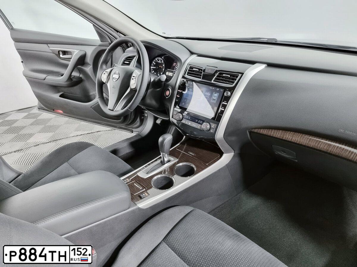 Фото автомобиля НИССАН ТИАНА, 2015 — госномер Х979КМ152. Цвет: Серый