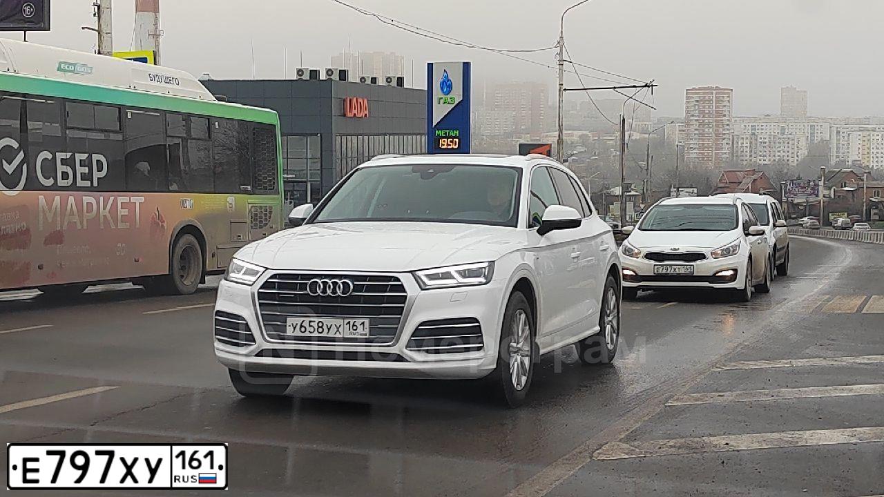 Фото автомобиля TOYOTA AVENSIS, 2009 — госномер Е797ХУ161. Цвет: Белый