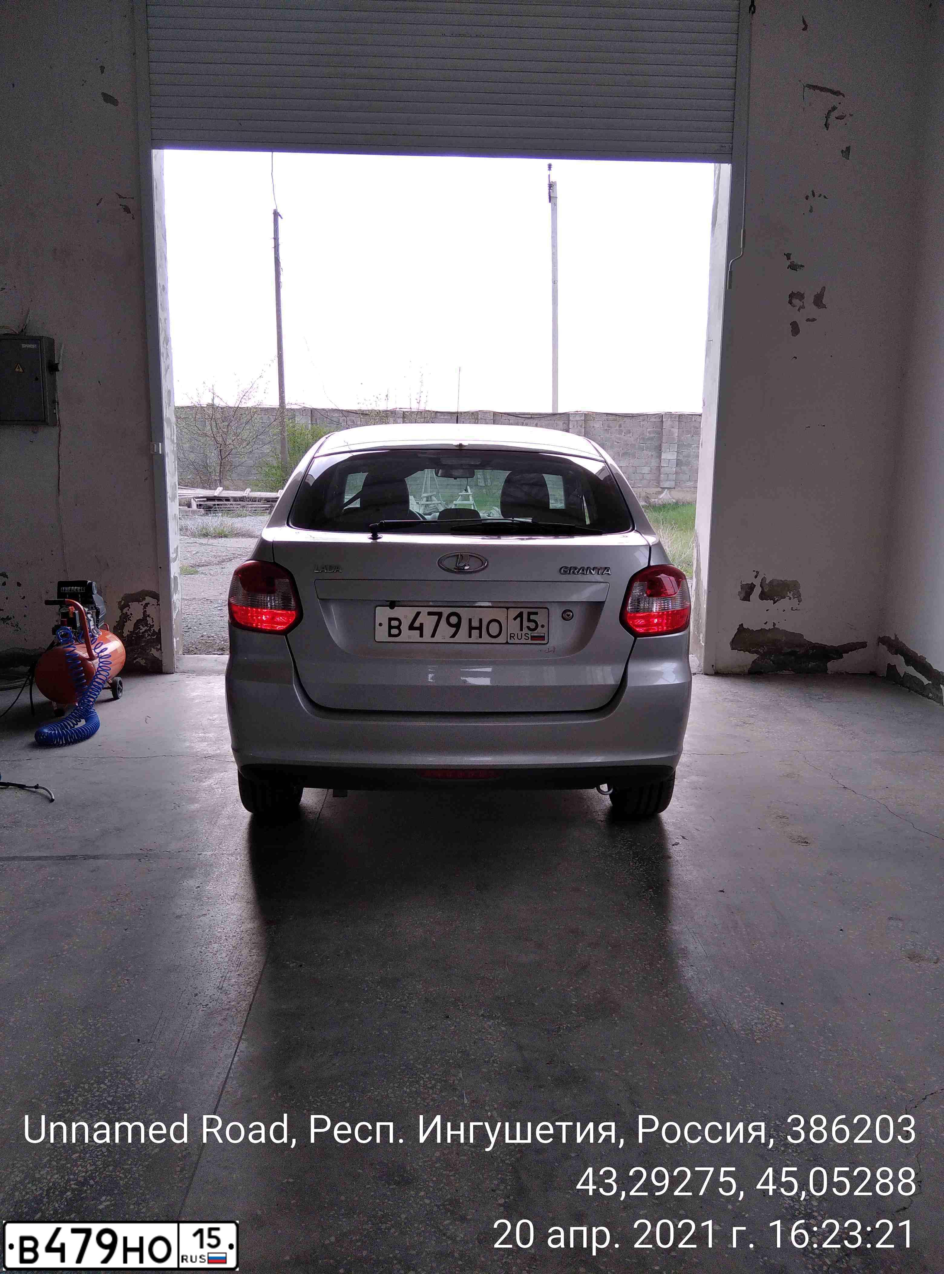 Фото автомобиля LADA 2191 GRANTA, 2014 — госномер В479НО15. Цвет: серебристый