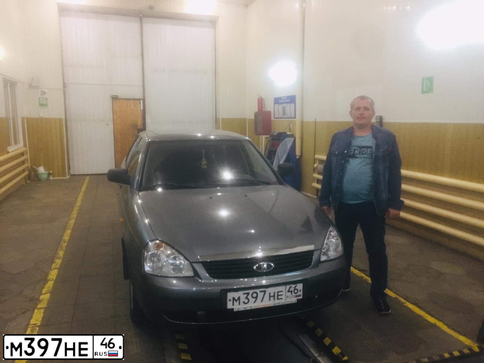 Фото автомобиля LADA PRIORA, 2011 — госномер Н949ТА15. Цвет: средний серо-зеленый металлик