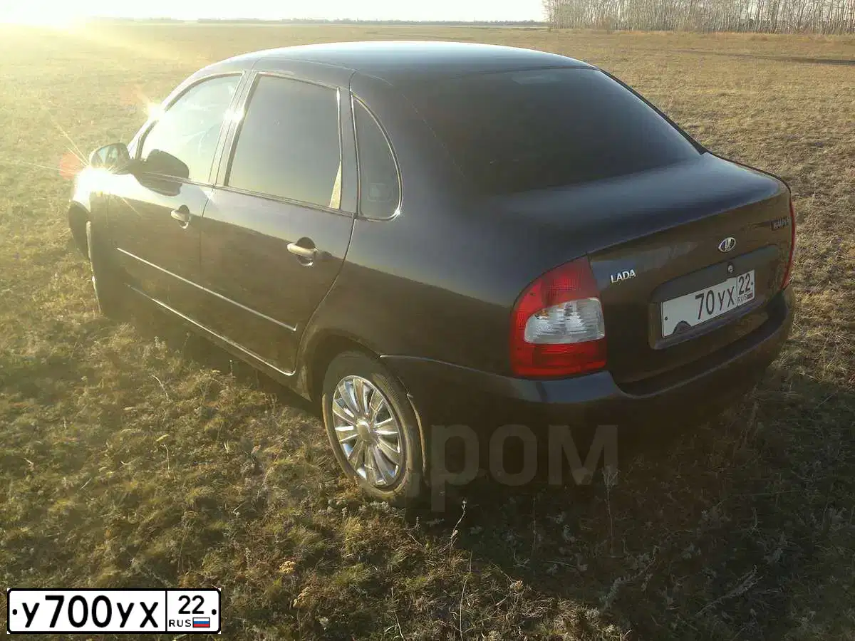 Фото автомобиля LEXUS RX330, 2004 — госномер Р352КР154. Цвет: ТЕМНО-СЕРЫЙ
