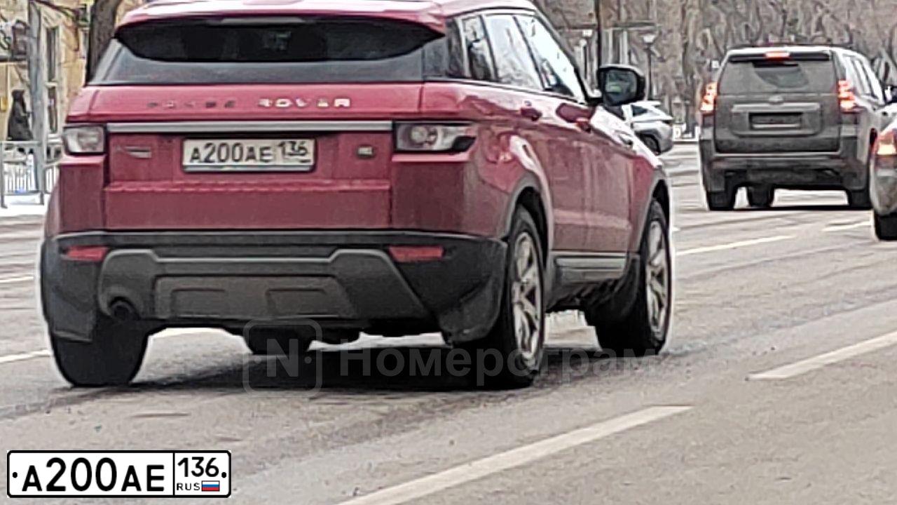 Фото автомобиля NISSAN QASHQAI, 2014 — госномер Н390ВС136. Цвет: ЧЕРНЫЙ