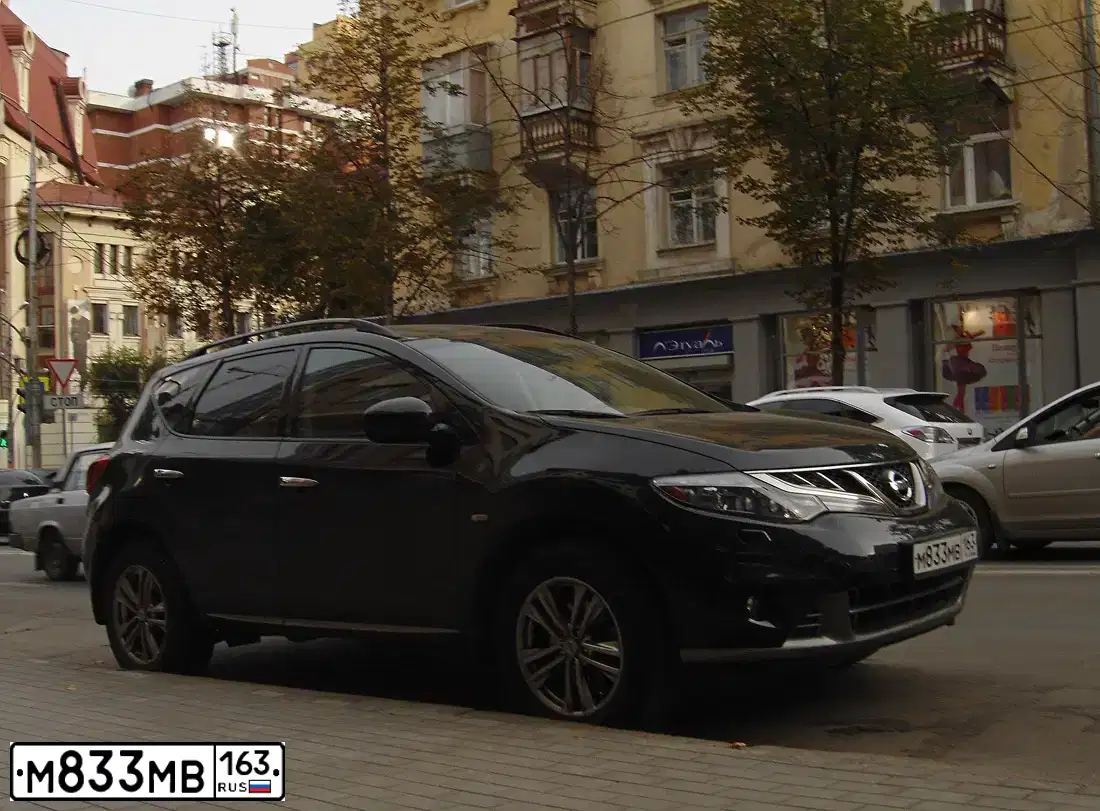 Фото автомобиля NISSAN MURANO, 2011 — госномер М833МВ163. Цвет: ЧЕРНЫЙ
