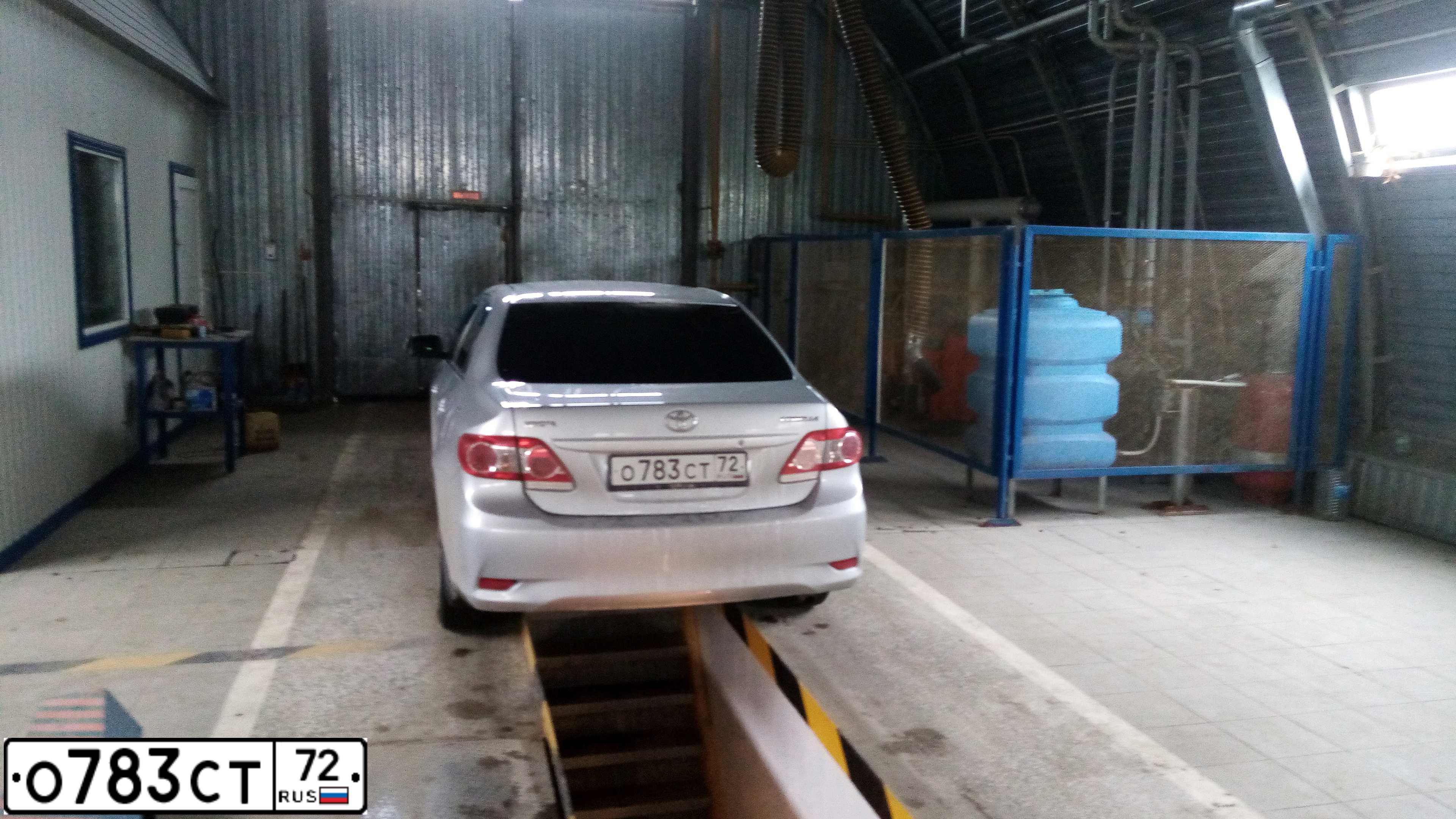 Фото автомобиля TOYOTA COROLLA, 2013 — госномер О783СТ72. Цвет: СЕРЕБРИСТЫЙ