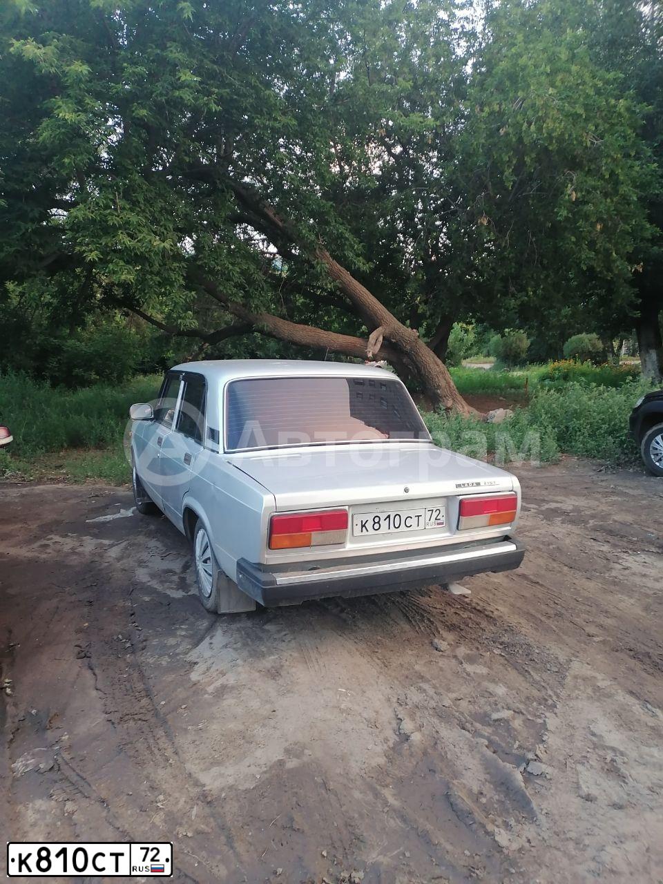 Фото автомобиля LADA 2107, 2010 — госномер К810СТ72. Цвет: серебристый