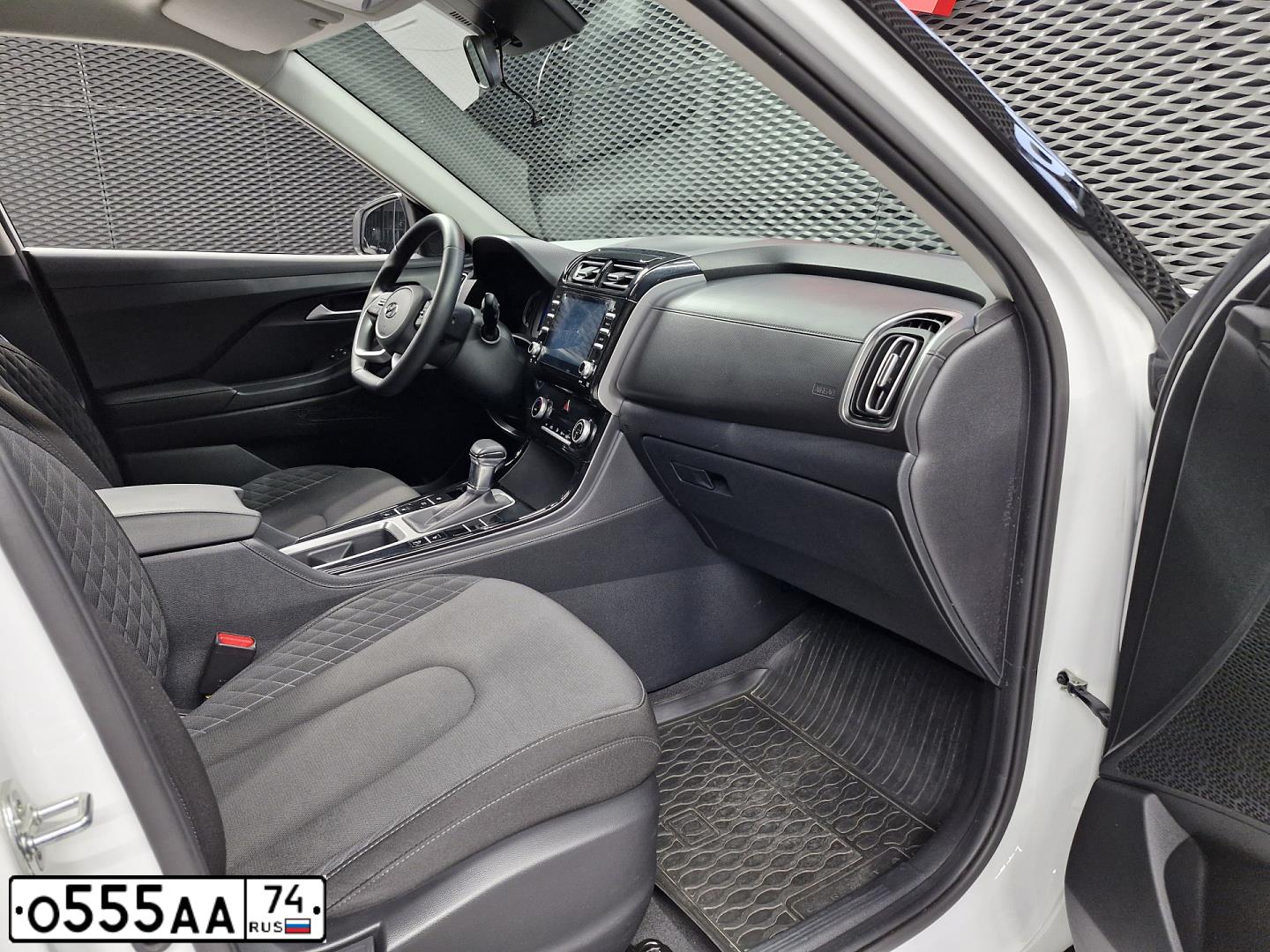 Фото автомобиля KIA RIO, 2012 — госномер С861ТК174. Цвет: СЕРЕБРИСТЫЙ