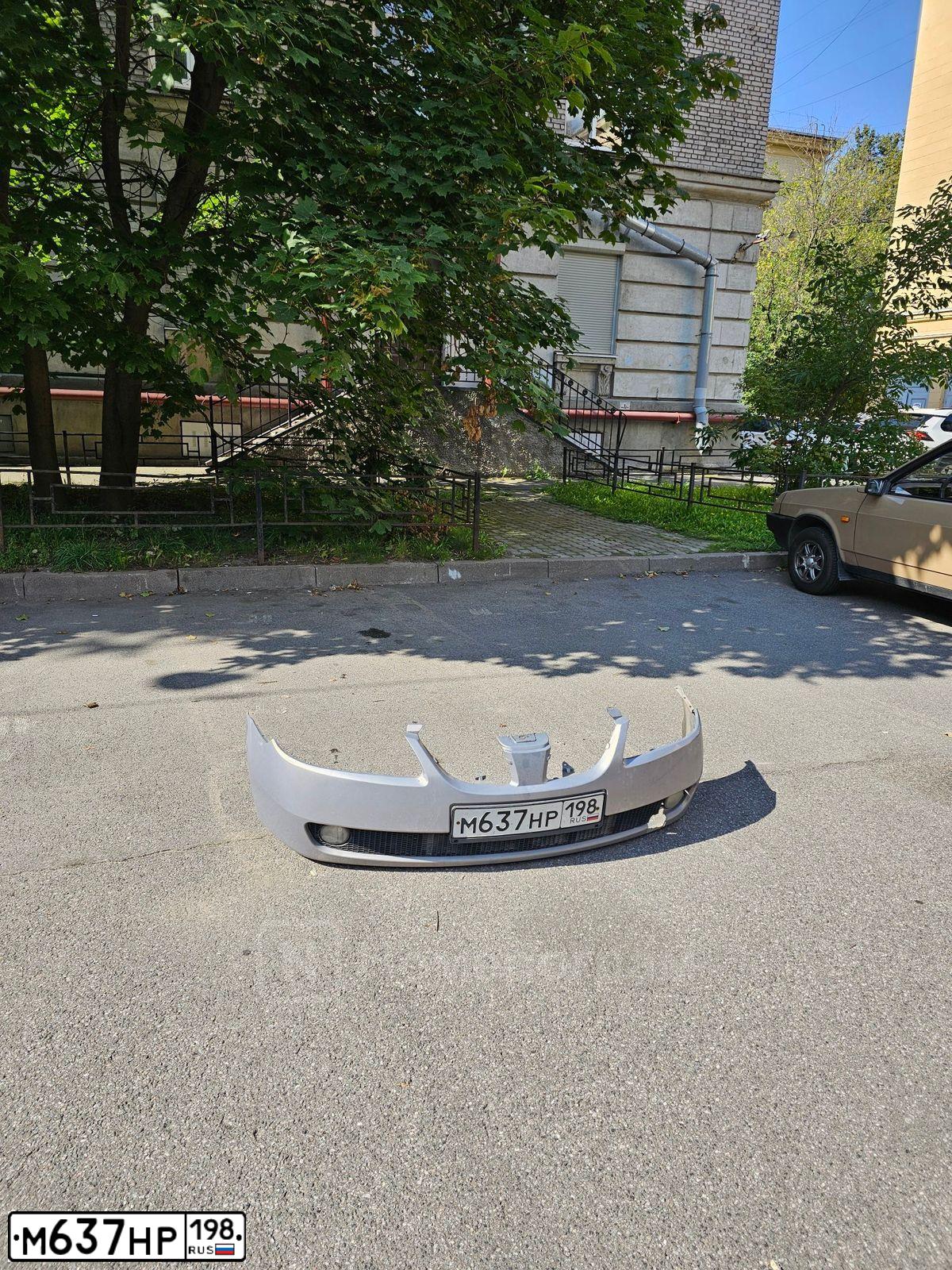 Фото автомобиля NISSAN ALMERA, 2005 — госномер У870СР98. Цвет: ТЕМНО-БЕЖЕВЫЙ