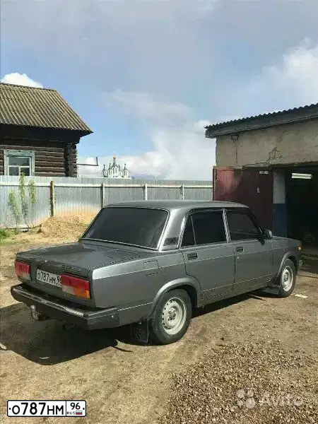 Фото автомобиля LADA 2107, 2010 — госномер О787НМ96. Цвет: СРЕДНИЙ СЕРО-ЗЕЛЕНЫЙ МЕТ.