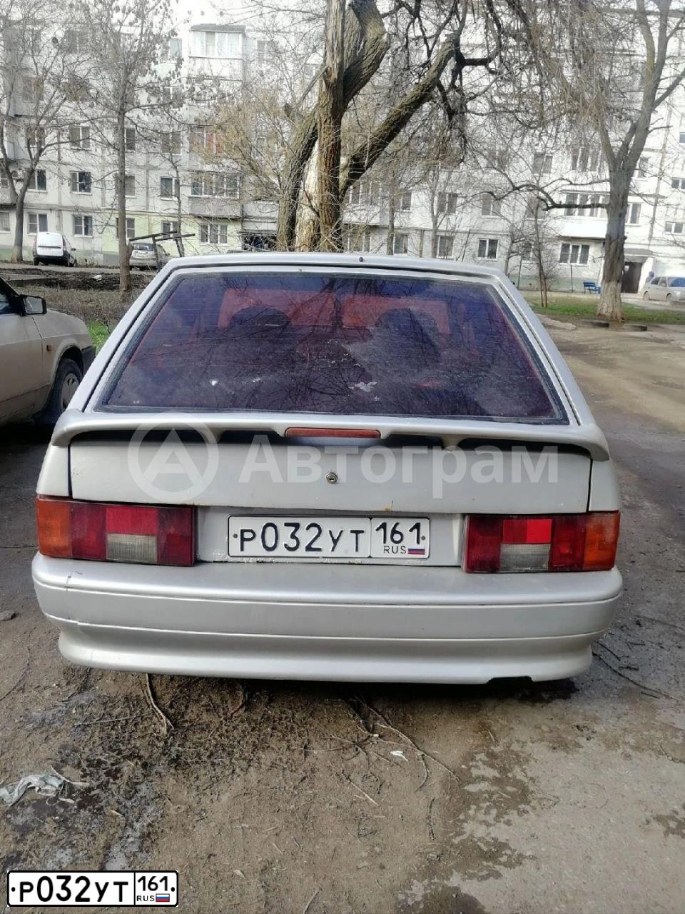 Фото автомобиля LADA 2114 SAMARA, 2006 — госномер Р032УТ161. Цвет: СВЕТЛО СЕРЕБРИСТЫЙ МЕТАЛЛ