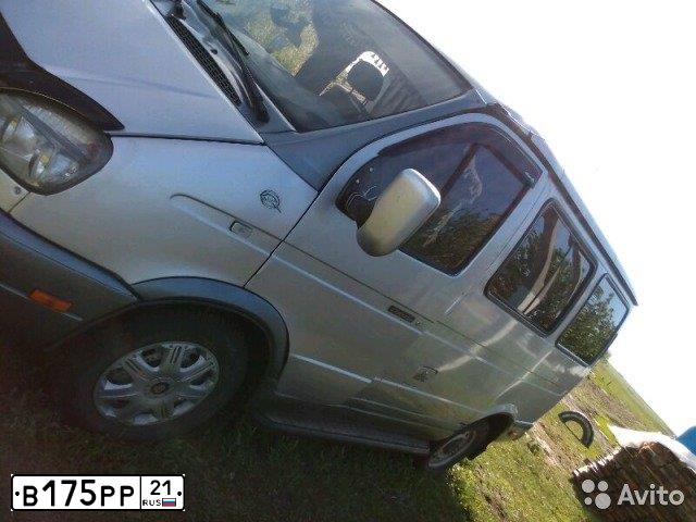 Фото автомобиля GAZ 2217 SOBOL, 2003 — госномер В175РР21. Цвет: БУРАН (СЕРЫЙ)