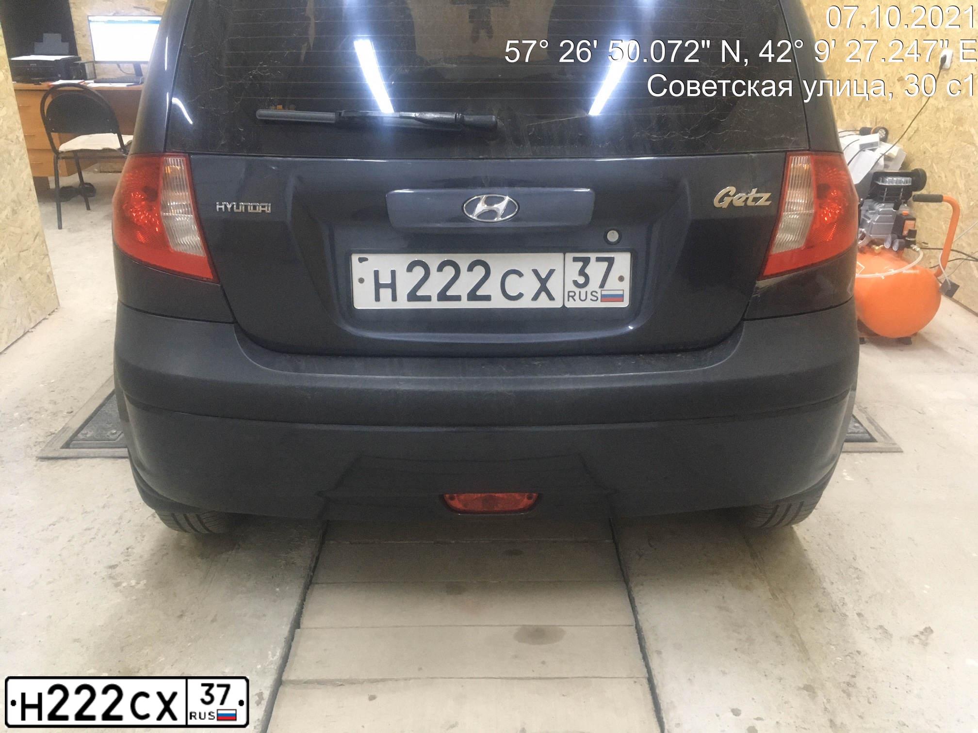 Фото автомобиля LADA 2112, 2007 — госномер О662ХЕ44. Цвет: СЕРЫЙ