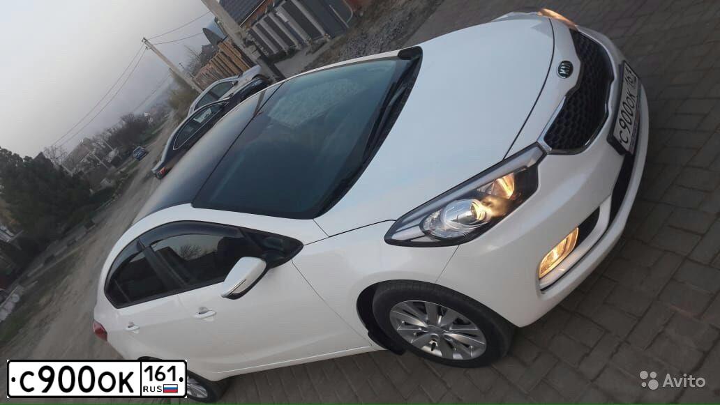 Фото автомобиля KIA CERATO, 2015 — госномер С900ОК161. Цвет: Белый