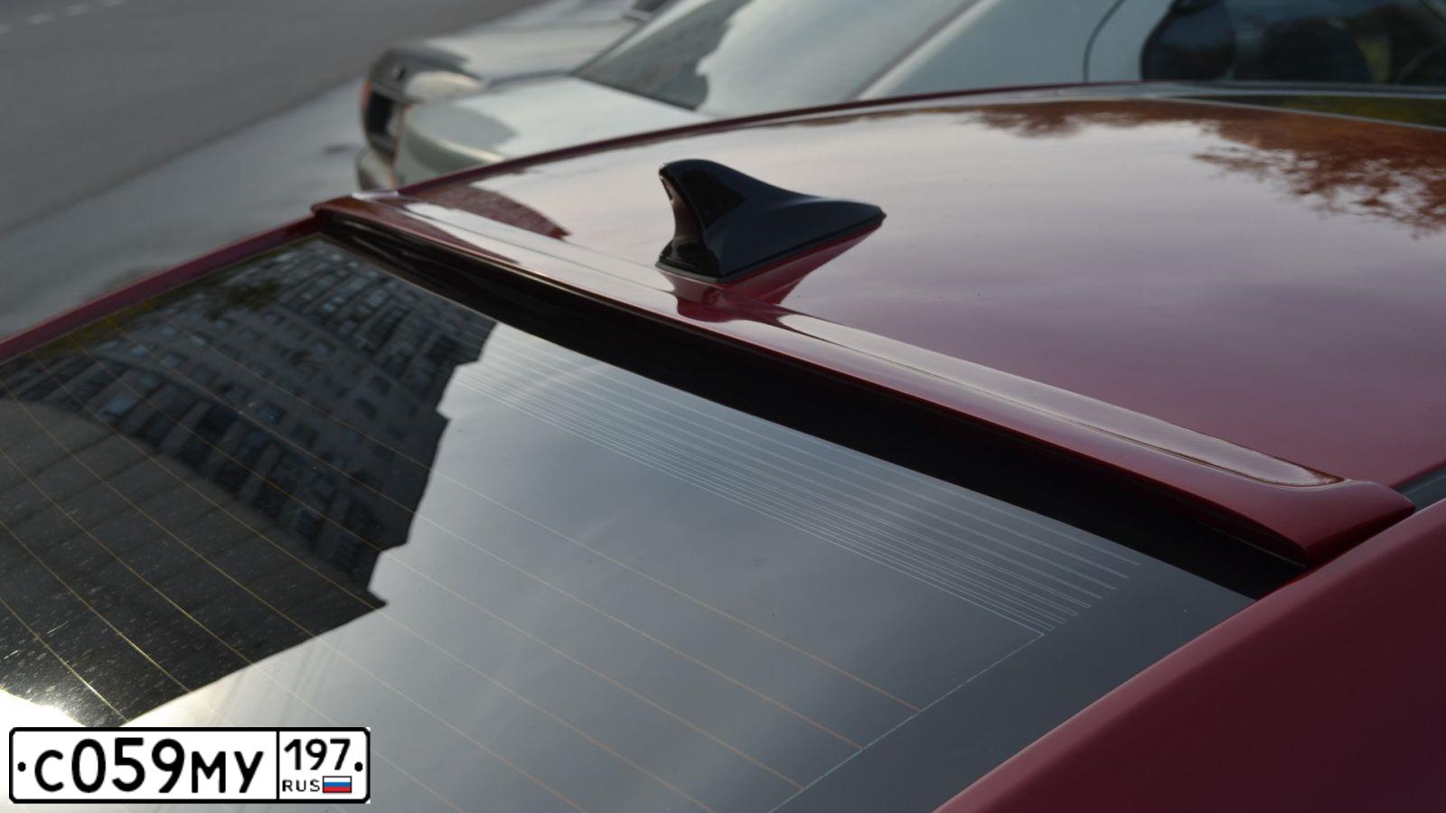 Фото автомобиля NISSAN 350 Z, 2004 — госномер М552УР134. Цвет: Красный