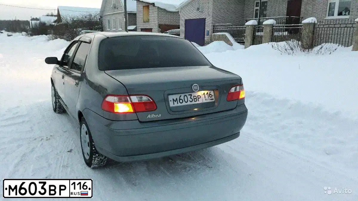Фото автомобиля FIAT ALBEA, 2008 — госномер М603ВР116. Цвет: СЕРЫЙ ХРОНО