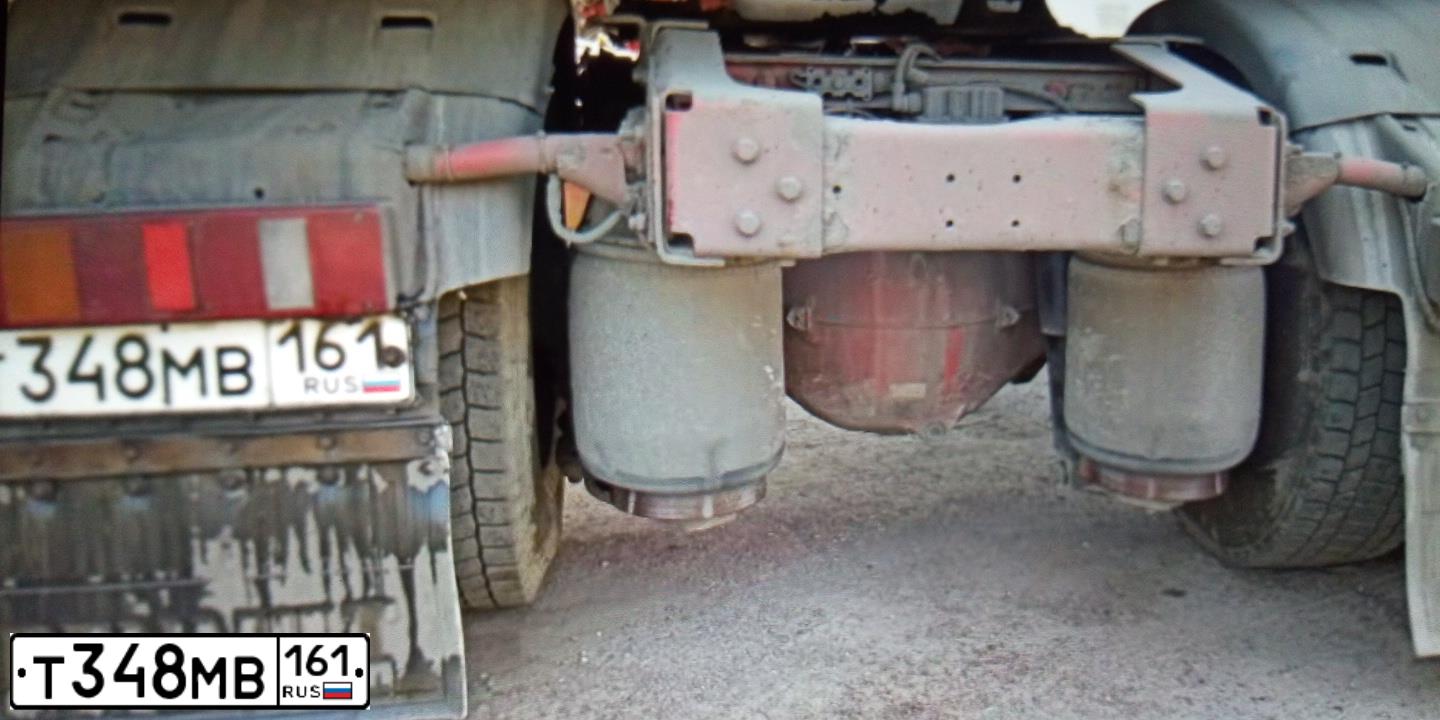 Фото автомобиля RENAULT PREMIUM, 2002 — госномер Т348МВ161. Цвет: синий