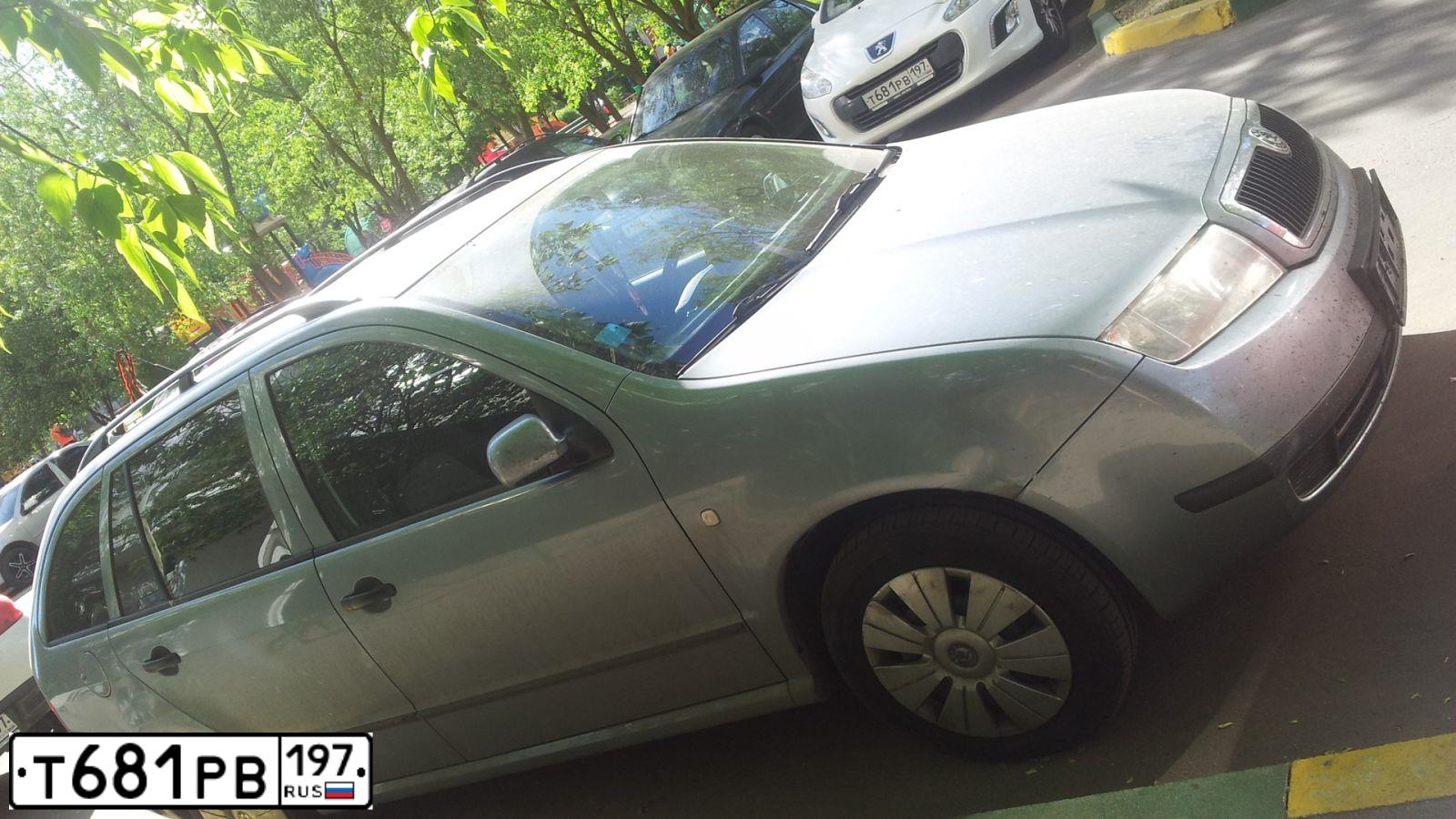Фото автомобиля PEUGEOT 308, 2011 — госномер С143АС58. Цвет: Белый