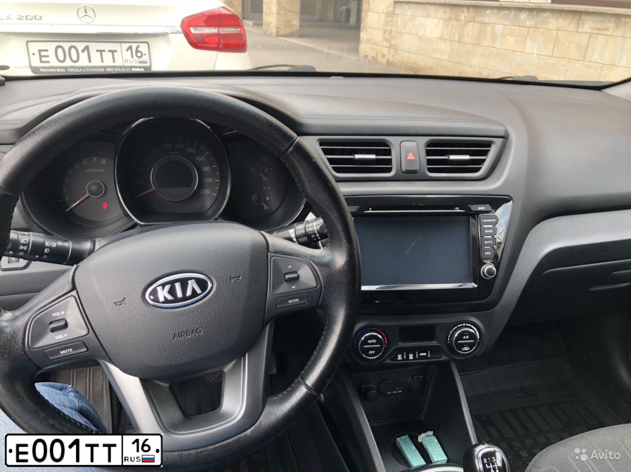 Фото автомобиля MERCEDES A-KLASSE, 2013 — госномер Е001ТТ16. Цвет: Белый