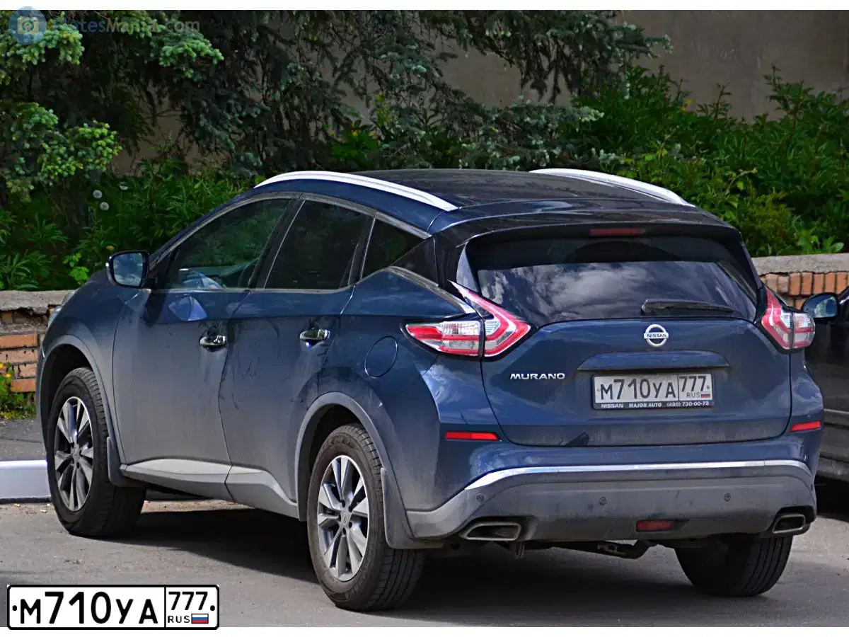 Фото автомобиля NISSAN MURANO, 2016 — госномер В580ЕХ977. Цвет: Темно-синий