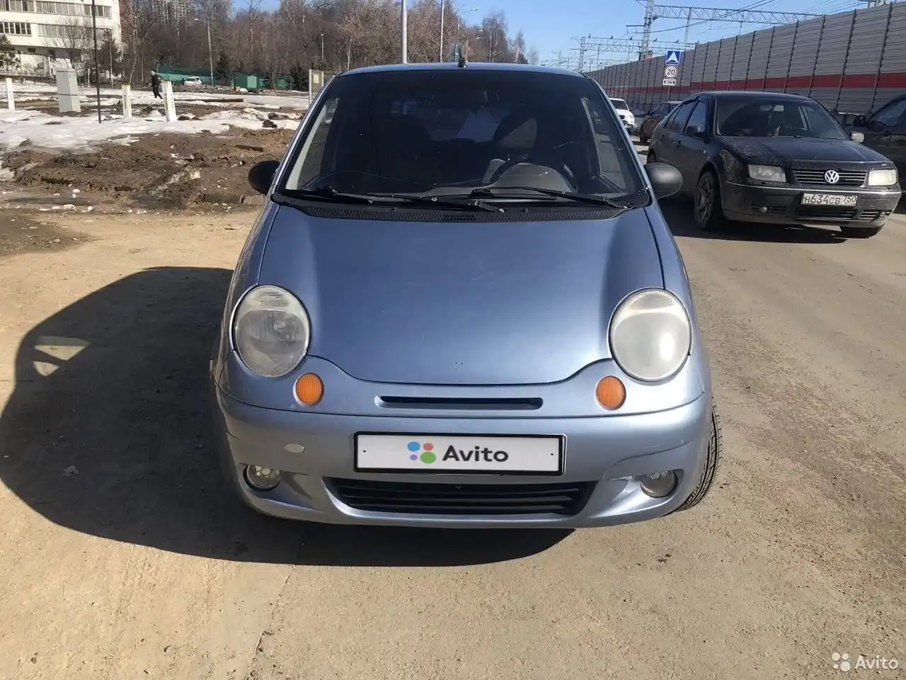Фото автомобиля VOLKSWAGEN BORA, 2004 — госномер К353УУ97. Цвет: ЧЕРНЫЙ