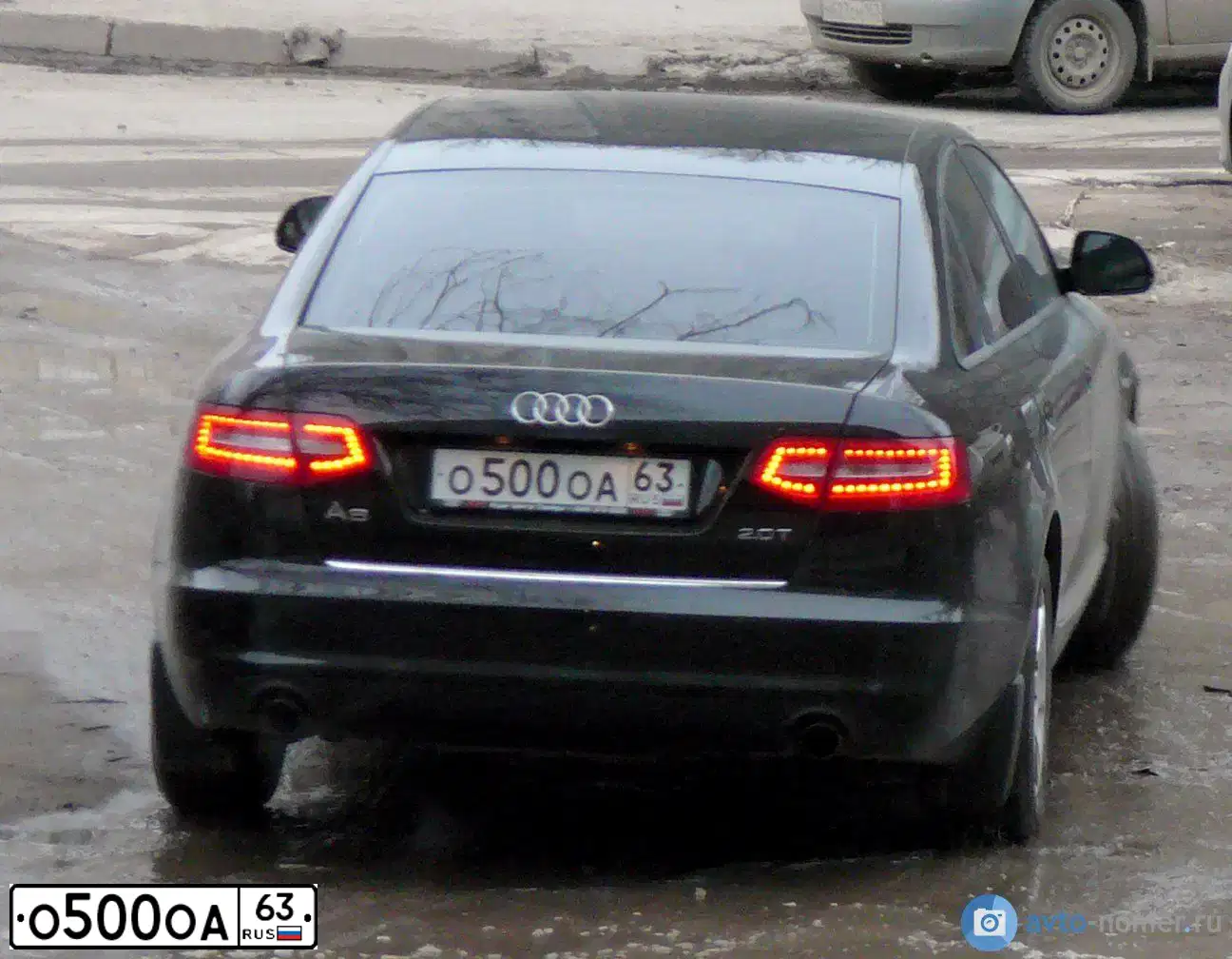 Фото автомобиля VOLKSWAGEN TOUAREG, 2012 — госномер О500ОА63. Цвет: ЧЕРНЫЙ