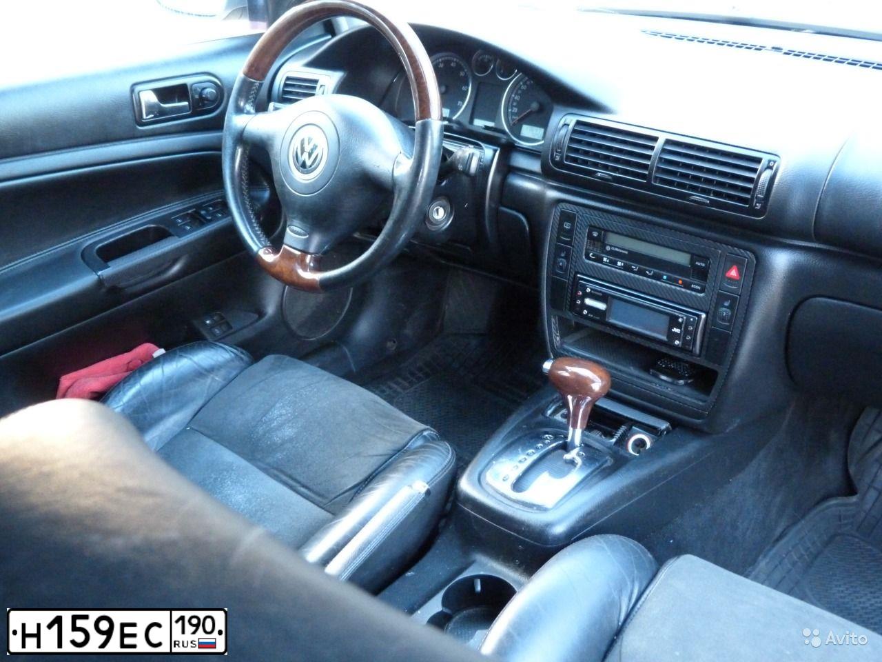 Фото автомобиля VOLKSWAGEN PASSAT, 2002 — госномер Н159ЕС190. Цвет: Серый