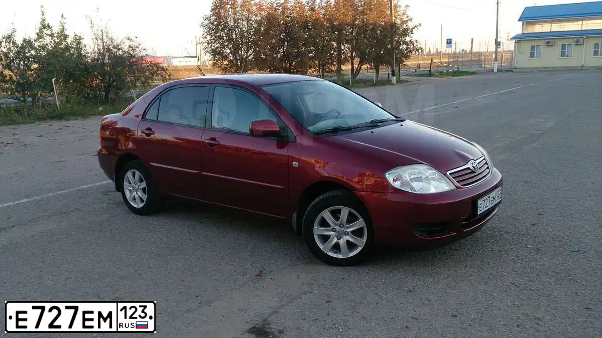 Фото автомобиля TOYOTA VERSO, 2010 — госномер Н060СТ93. Цвет: Белый