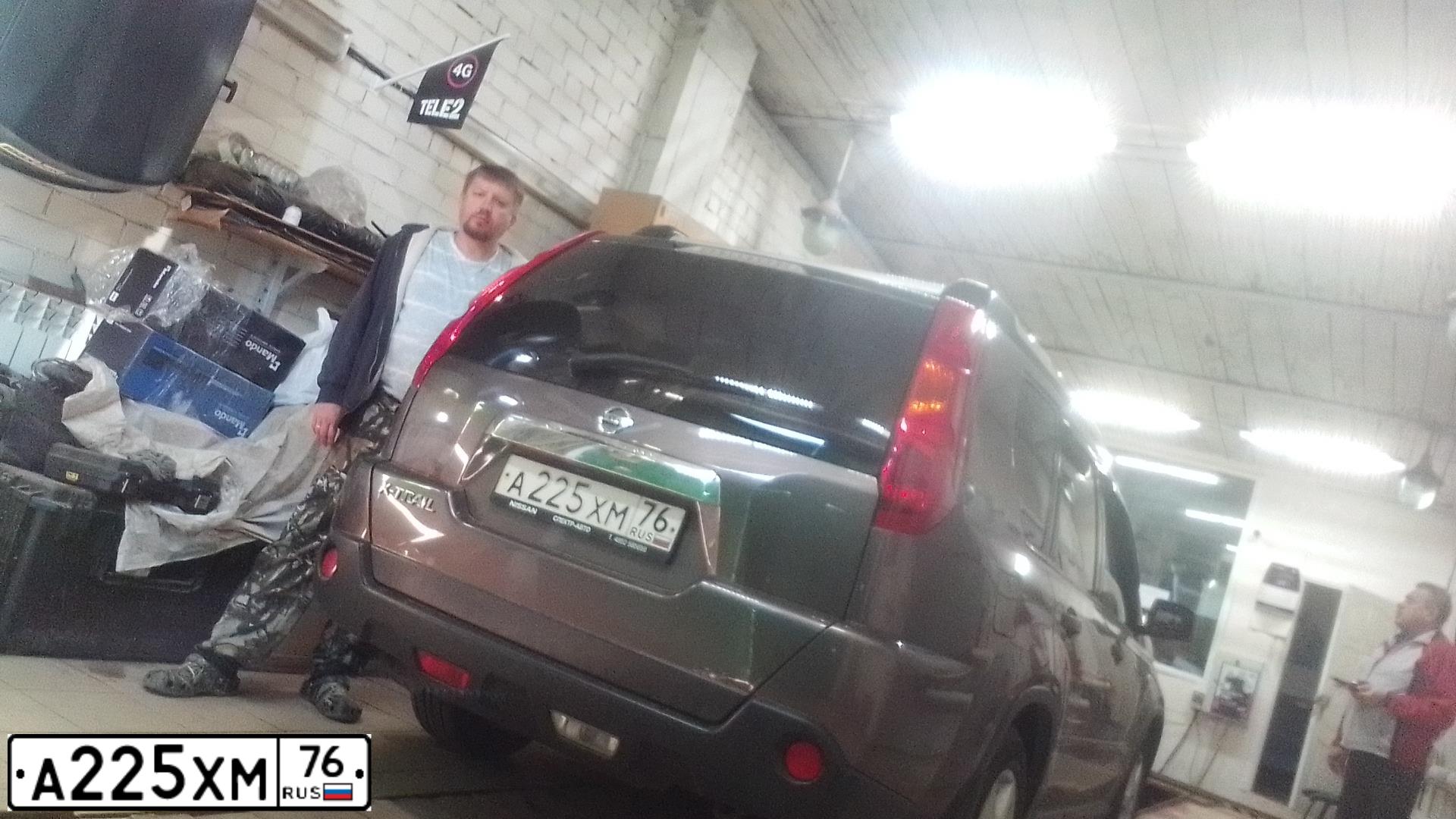 Фото автомобиля NISSAN X-TRAIL, 2007 — госномер В195УС37. Цвет: СЕРО-СИРЕНЕВЫЙ