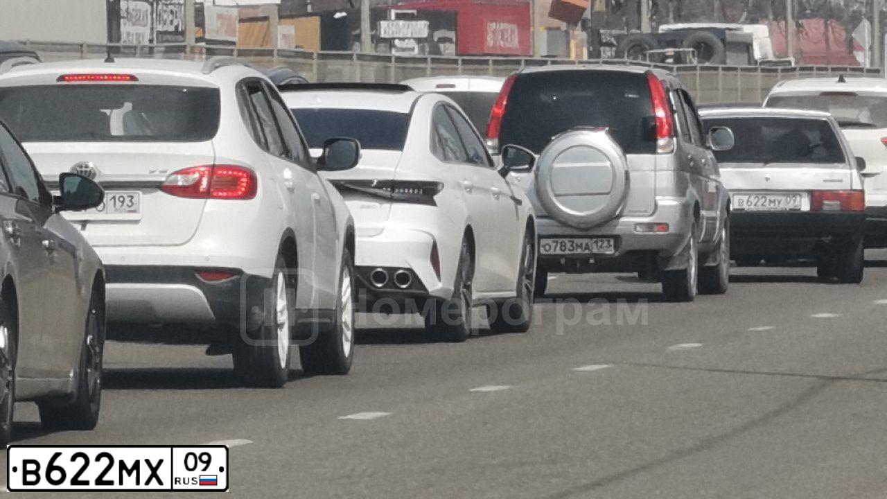 Фото автомобиля LADA 2170 PRIORA, 2012 — госномер В448УО09. Цвет: СРЕДНИЙ СЕРО-ЗЕЛЕНЫЙ МЕТАЛЛ