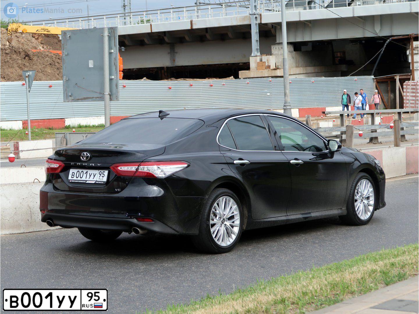Фото автомобиля TOYOTA CAMRY, 2019 — госномер М563ММ95. Цвет: ЧЕРНЫЙ МЕТАЛЛИК