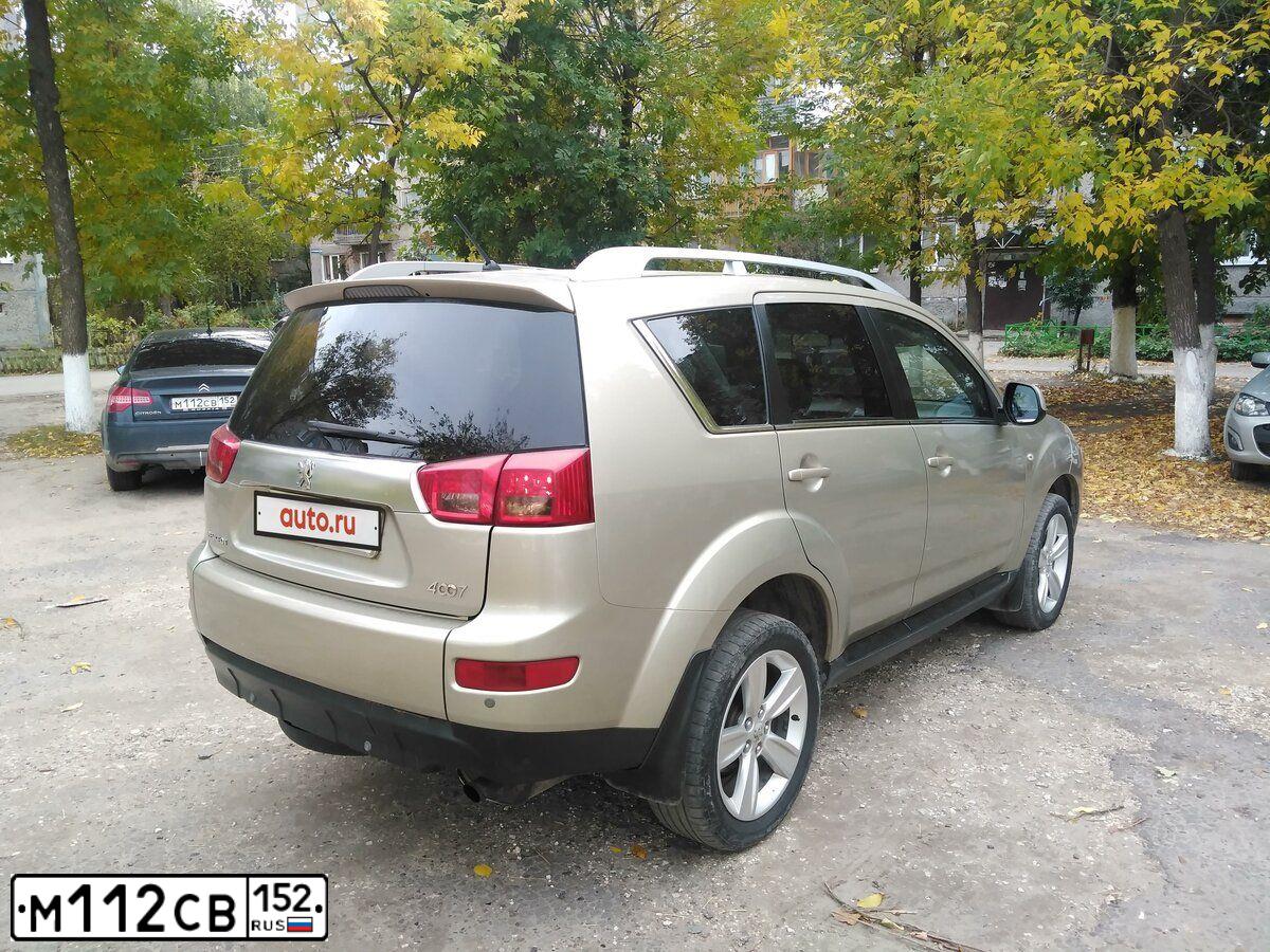 Фото автомобиля CITROEN C5, 2009 — госномер М112СВ152. Цвет: Темно-синий
