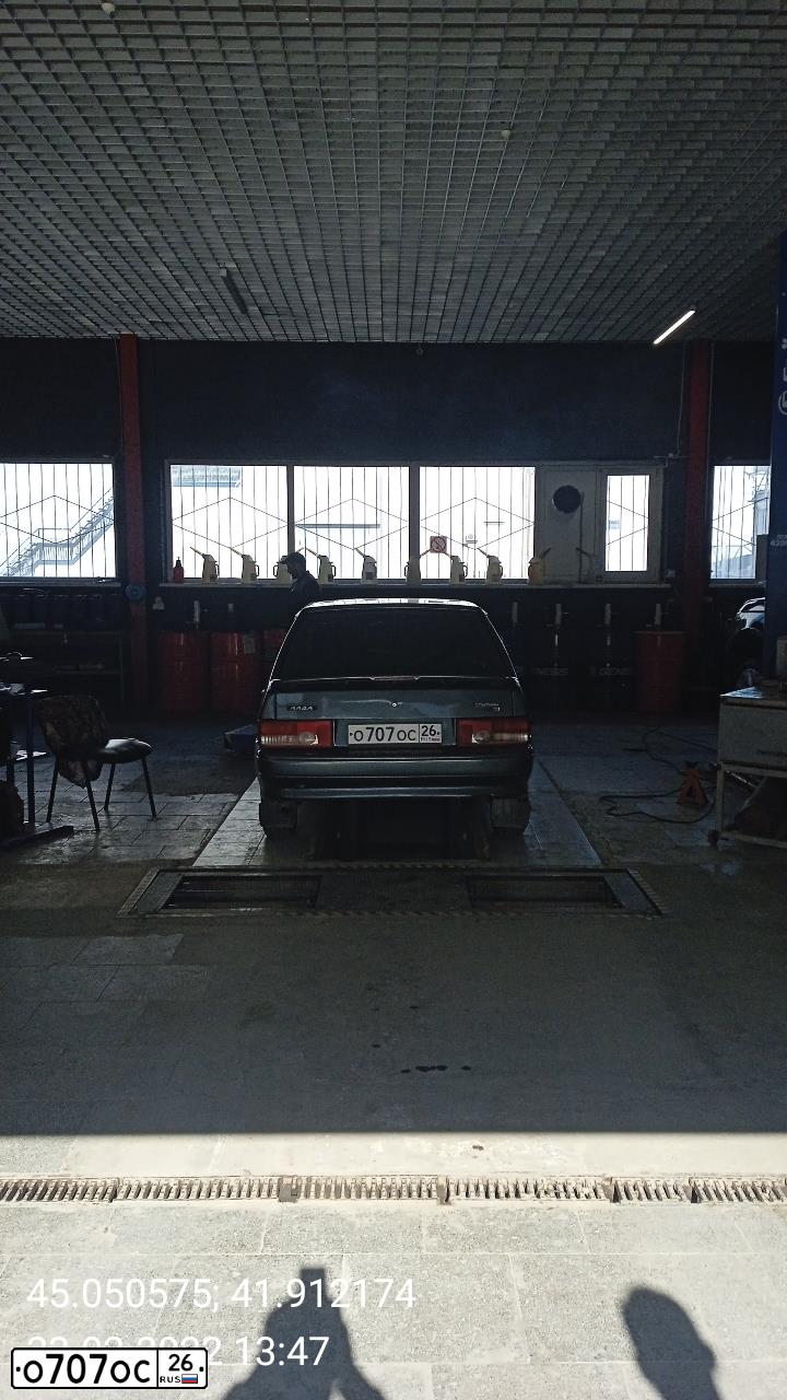 Фото автомобиля LADA 2114 SAMARA, 2008 — госномер О707ОС26. Цвет: ЗЕЛЕНЫЙ