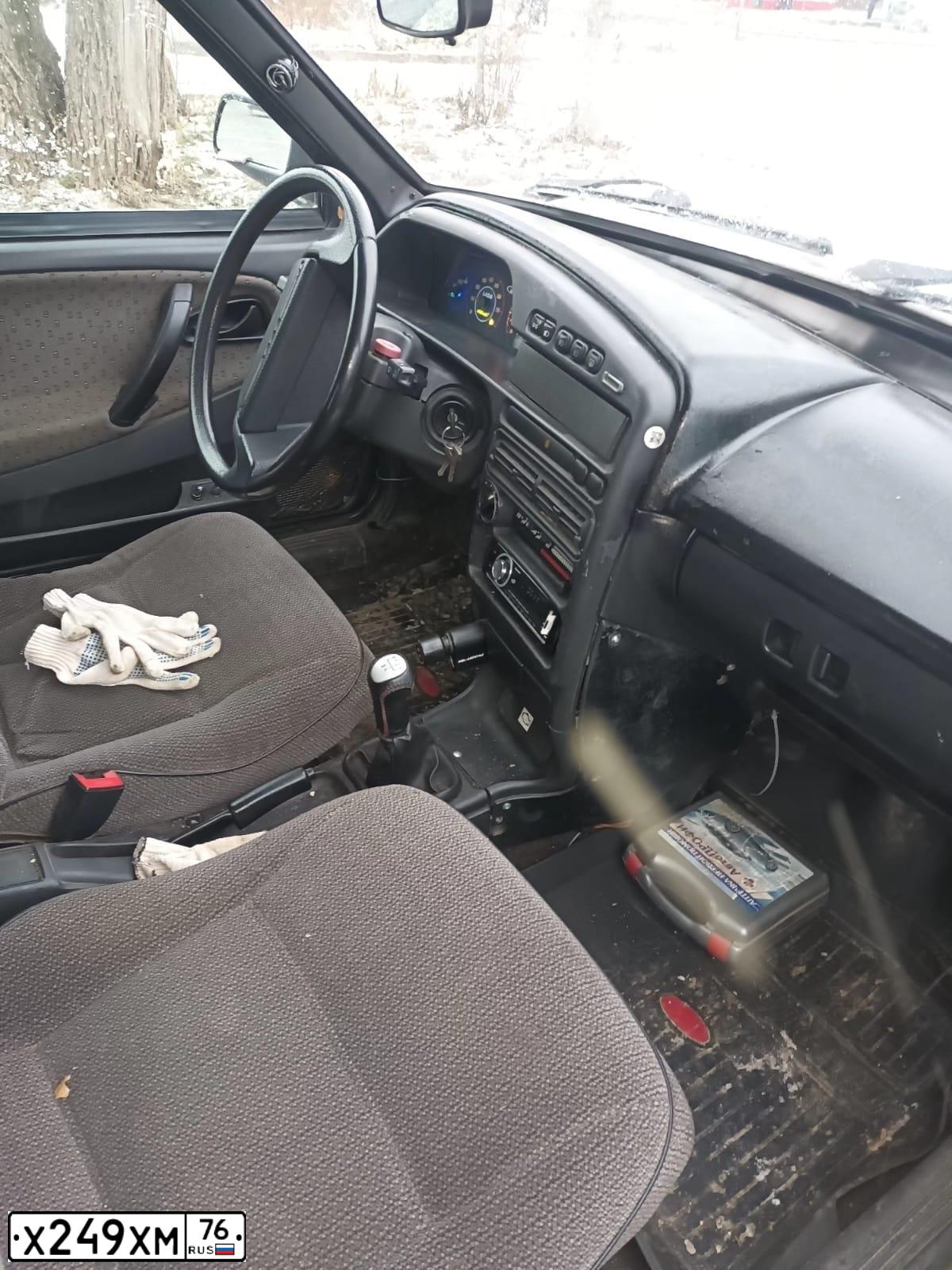 Фото автомобиля LADA 2115 SAMARA, 2007 — госномер Х249ХМ76. Цвет: ЧЕРНЫЙ