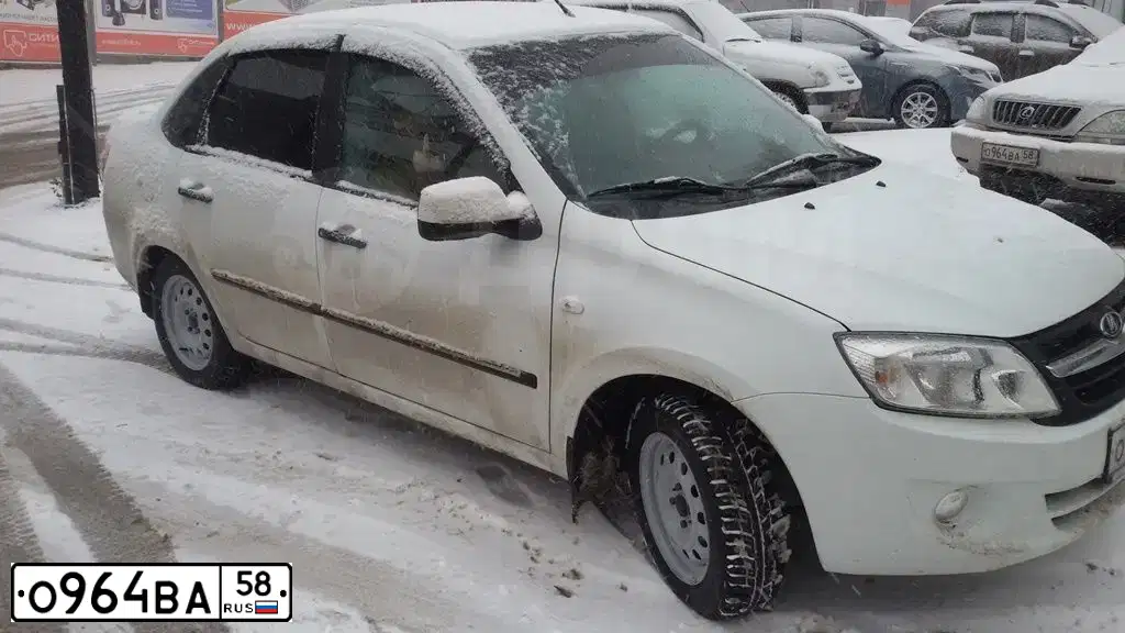 Фото автомобиля LEXUS RX, 2001 — госномер О964ВА58