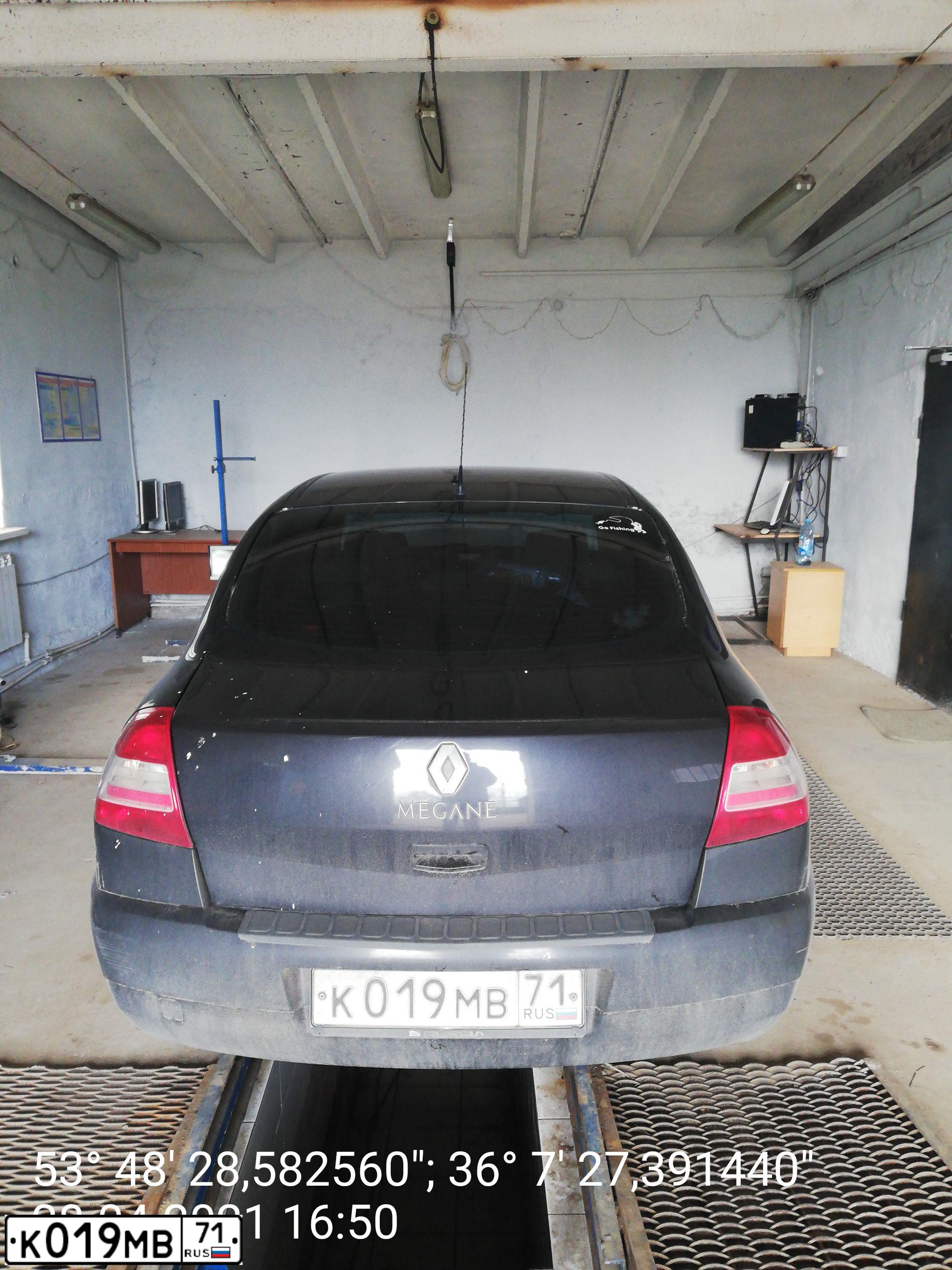 Фото автомобиля RENAULT MEGANE, 2006 — госномер К152ТК790. Цвет: ЧЕРНЫЙ