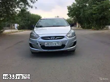 Фото автомобиля HYUNDAI SOLARIS, 2012 — госномер К051СХ77. Цвет: СЕРЕБРИСТЫЙ