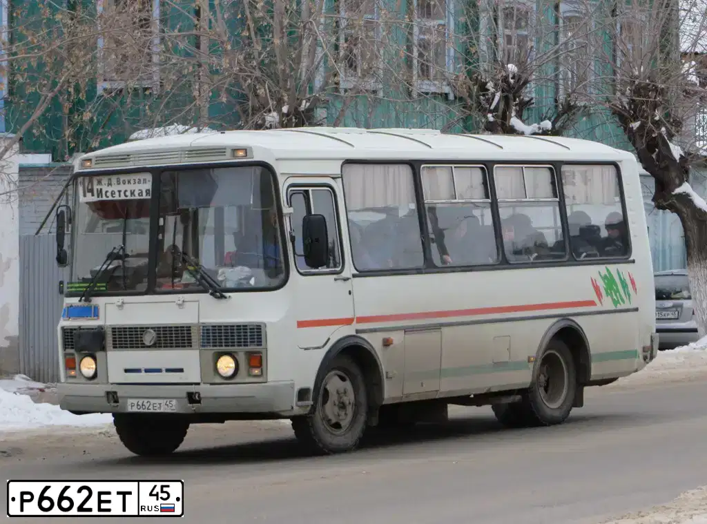Фото автомобиля PAZ 3205, 2009 — госномер Р662ЕТ45. Цвет: Белый