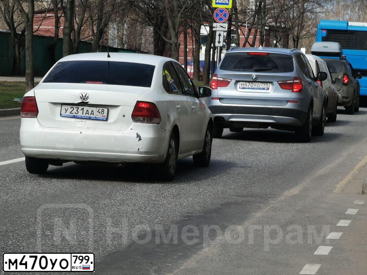 Фото автомобиля BMW X3, 2012 — госномер Р476ОА777. Цвет: Серо-голубой