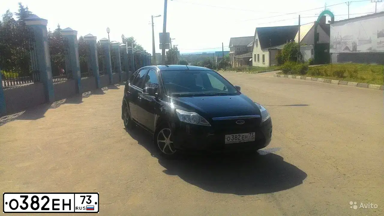 Фото автомобиля FORD FOCUS, 2011 — госномер В184ОУ763. Цвет: ЧЕРНЫЙ