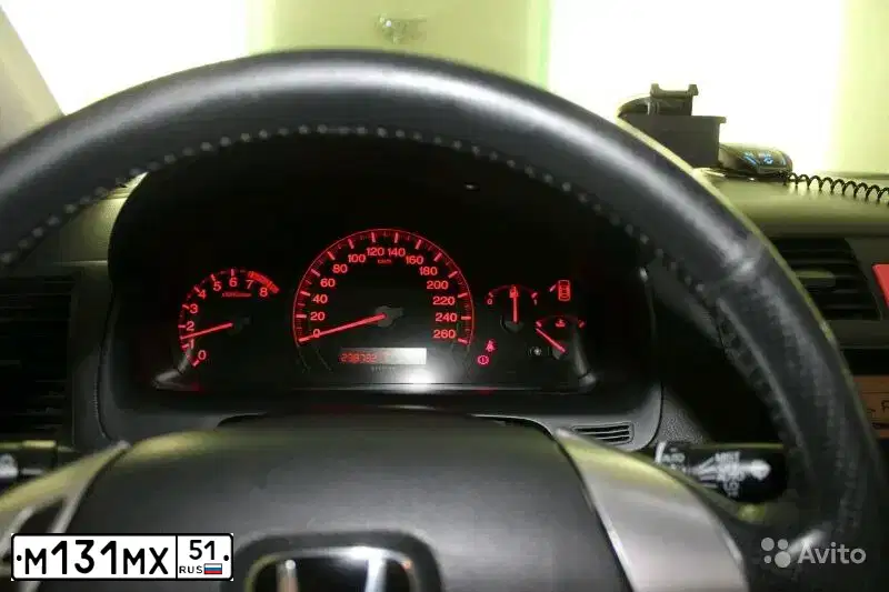 Фото автомобиля HONDA ACCORD, 2003 — госномер М131МХ51. Цвет: ТЕМНО-СЕРЫЙ