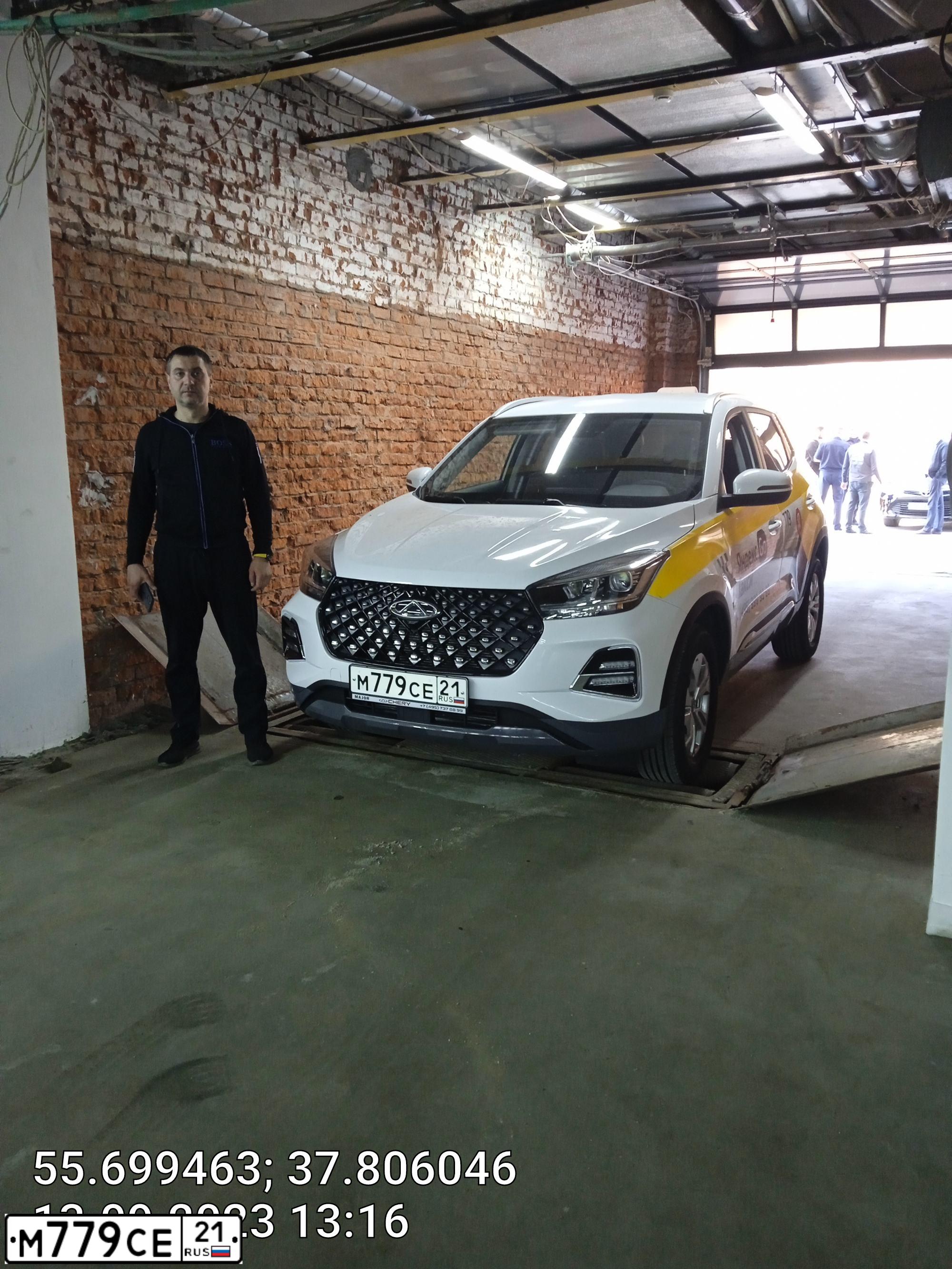 Фото автомобиля CHERY TIGGO4 PRO, 2023 — госномер М779СЕ21