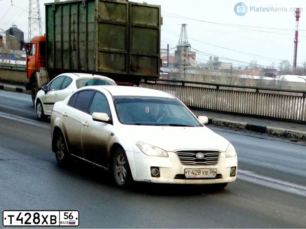 Фото автомобиля FAW BESTURN B50, 2012 — госномер Т428ХВ56