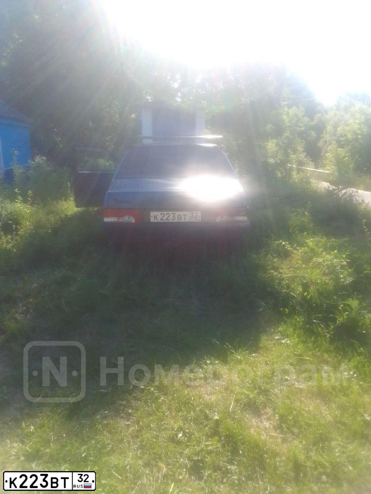 Фото автомобиля LADA 2109 SAMARA, 2001 — госномер К223ВТ32. Цвет: ФИОЛЕТОВЫЙ
