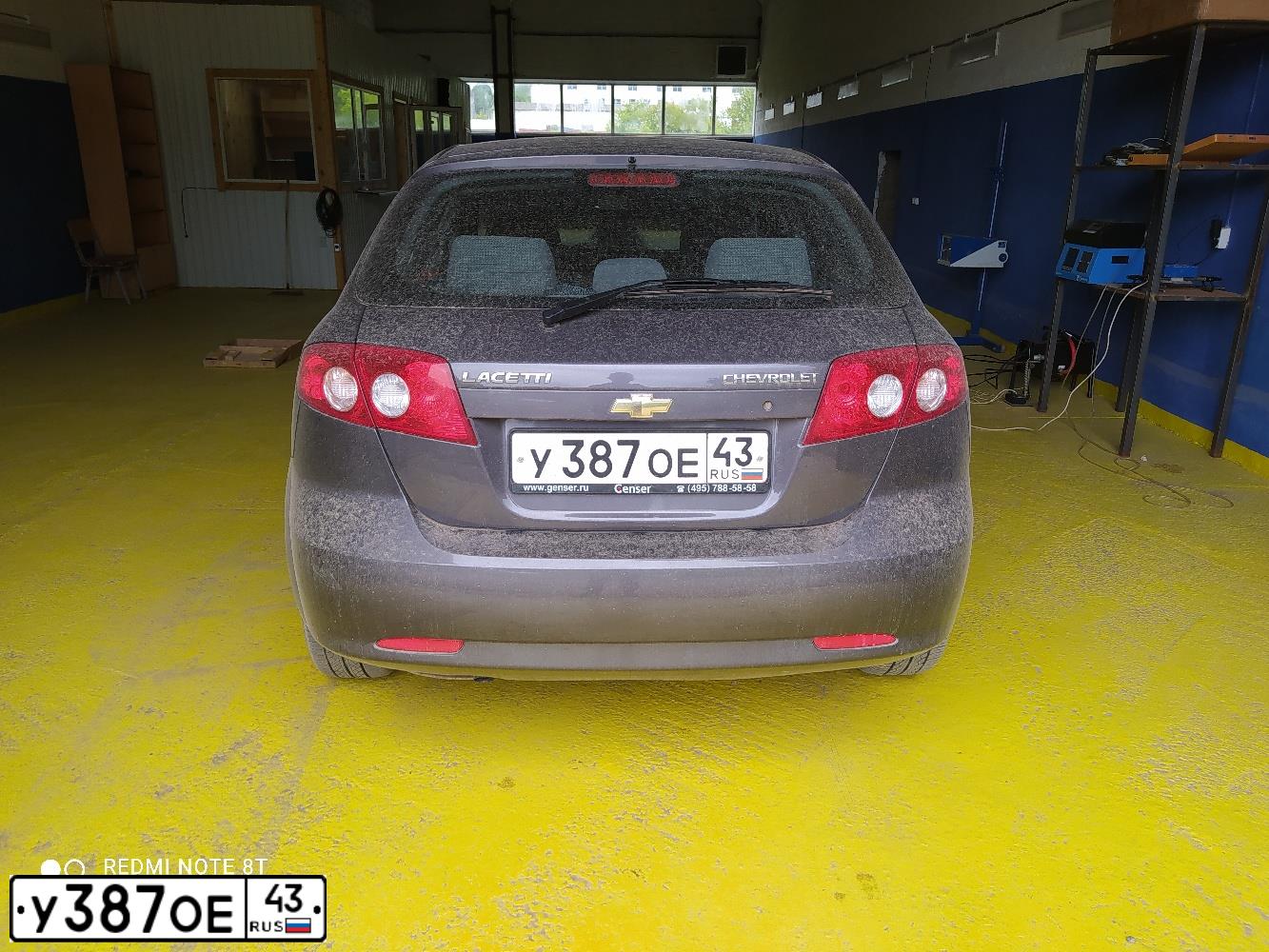 Фото автомобиля CHEVROLET LACETTI, 2012 — госномер У387ОЕ43. Цвет: Серый