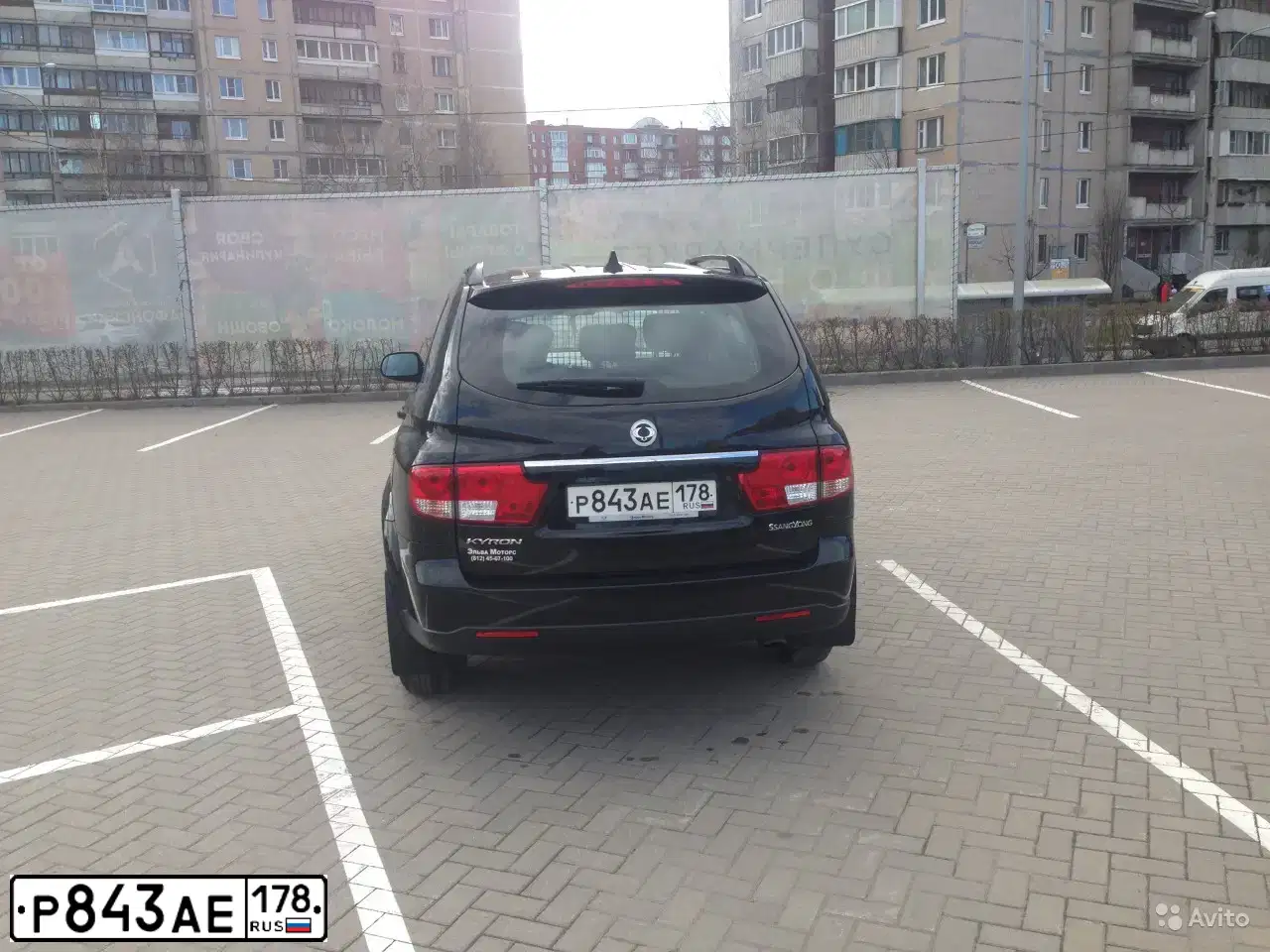 Фото автомобиля SSANGYONG KYRON, 2013 — госномер М979КО43. Цвет: СЕРЕБРИСТЫЙ