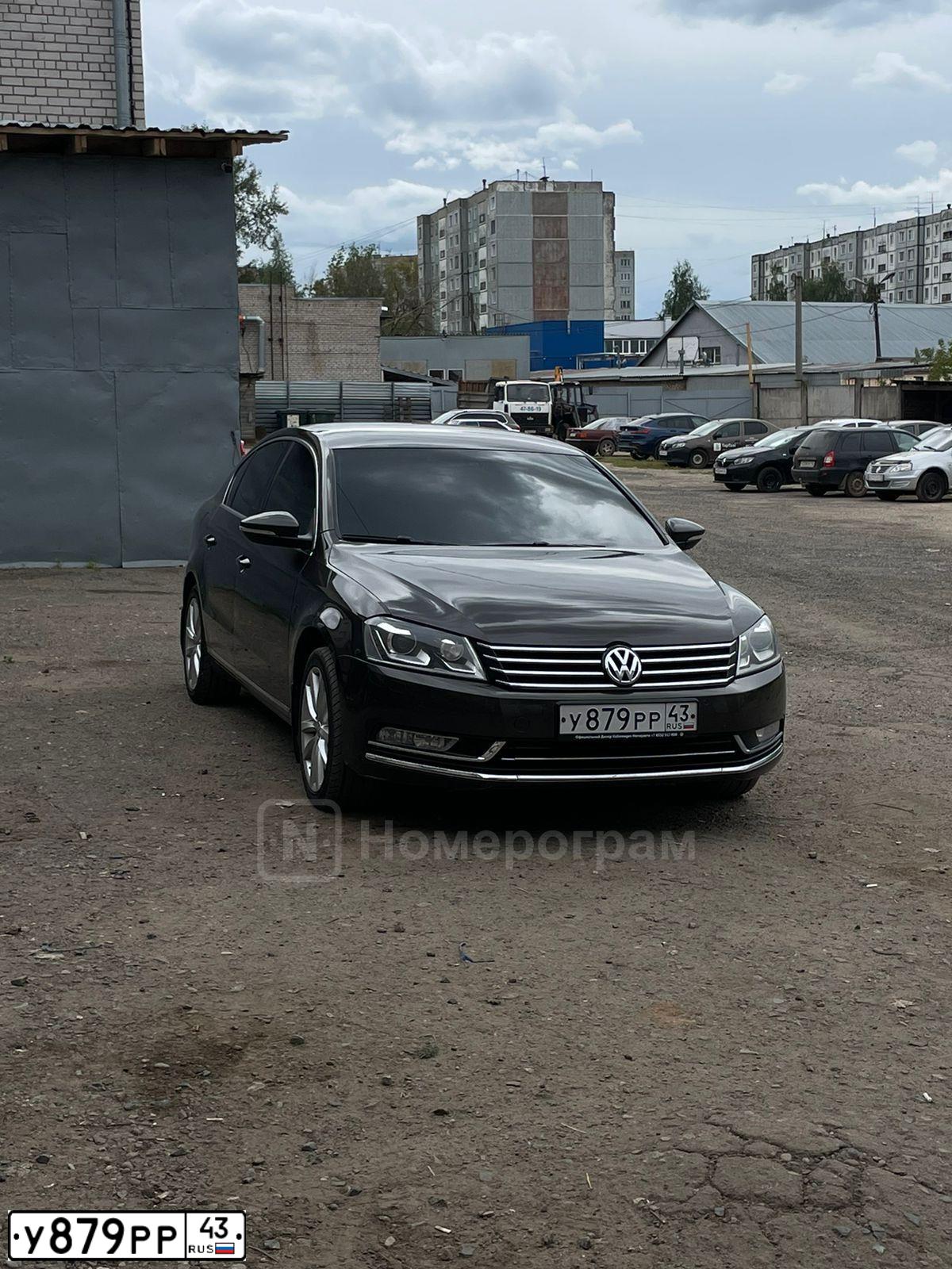 Фото автомобиля VOLKSWAGEN PASSAT, 2012 — госномер У879РР43. Цвет: Коричневый