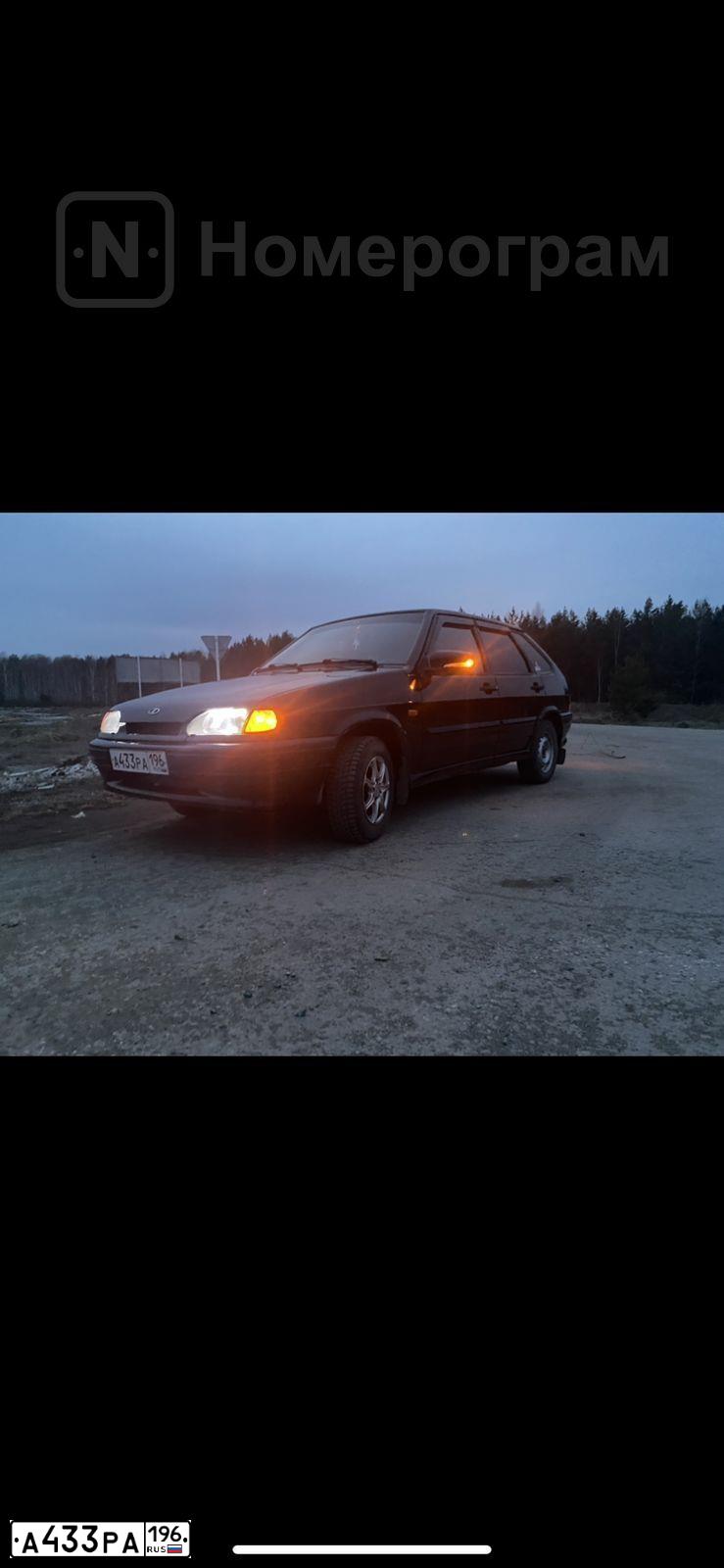 Фото автомобиля LADA 2114 SAMARA, 2013 — госномер А433РА196. Цвет: Сине-Черный