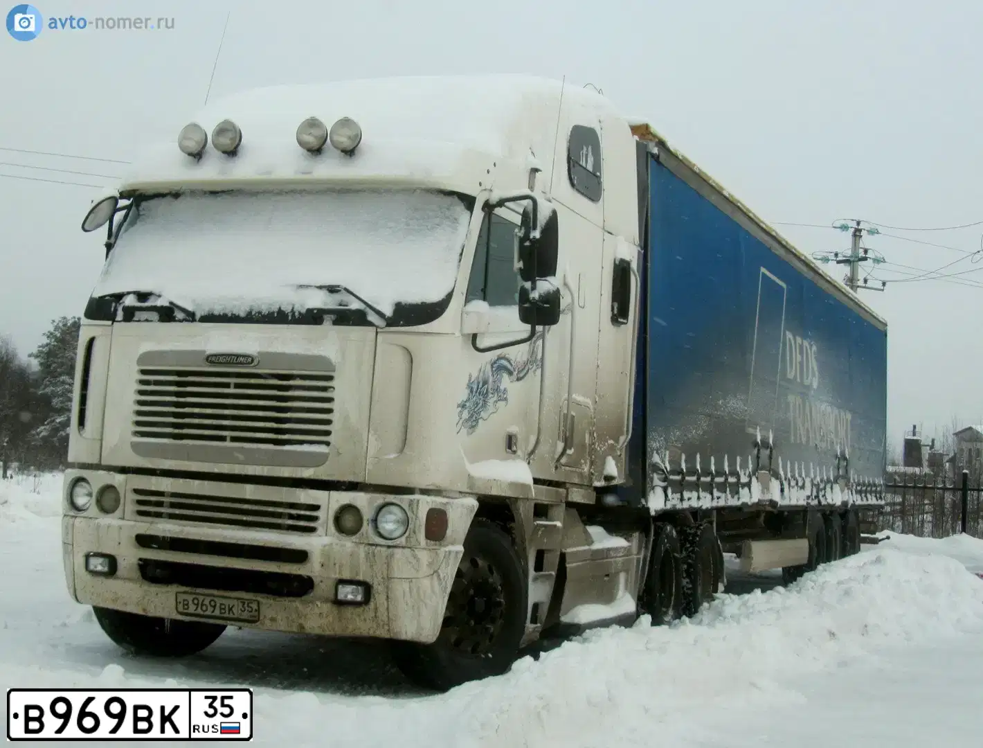 Фото автомобиля FREIGHTLINER ARGOSY, 1999 — госномер М565ОН31. Цвет: БЕЛЫЙ